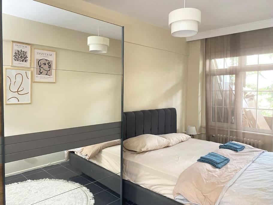 Ferienwohnung Comfy - Spacious Flat On The Kadikoey Seaside Istanbul Exterior foto