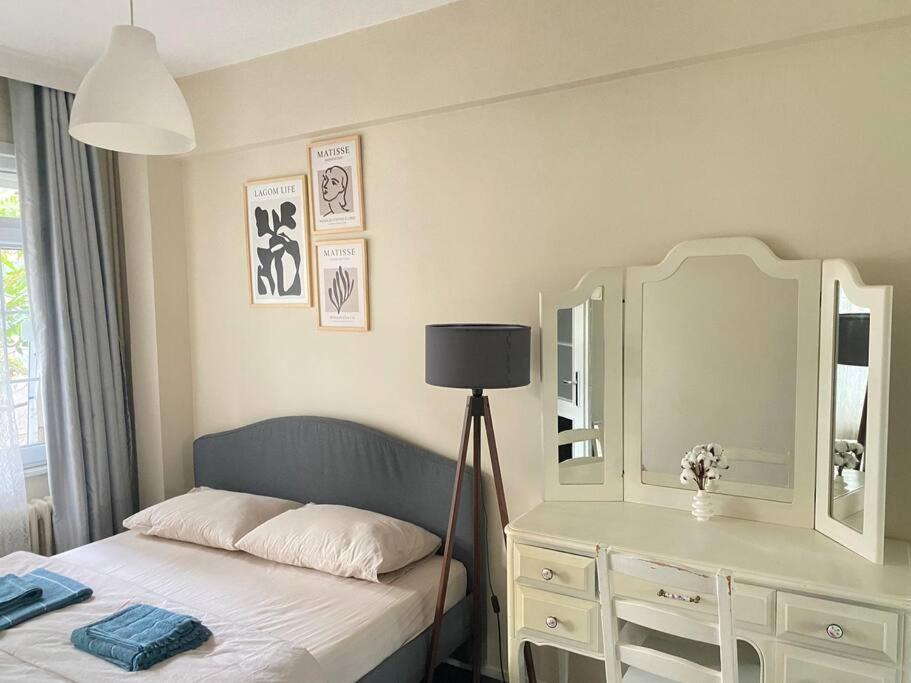 Ferienwohnung Comfy - Spacious Flat On The Kadikoey Seaside Istanbul Exterior foto